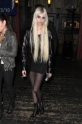 Taylor Momsen テイラー・モムセン