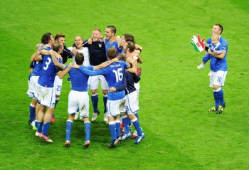 ЕВРО 2012 (фото) - Страница 4 89fd1f199159639
